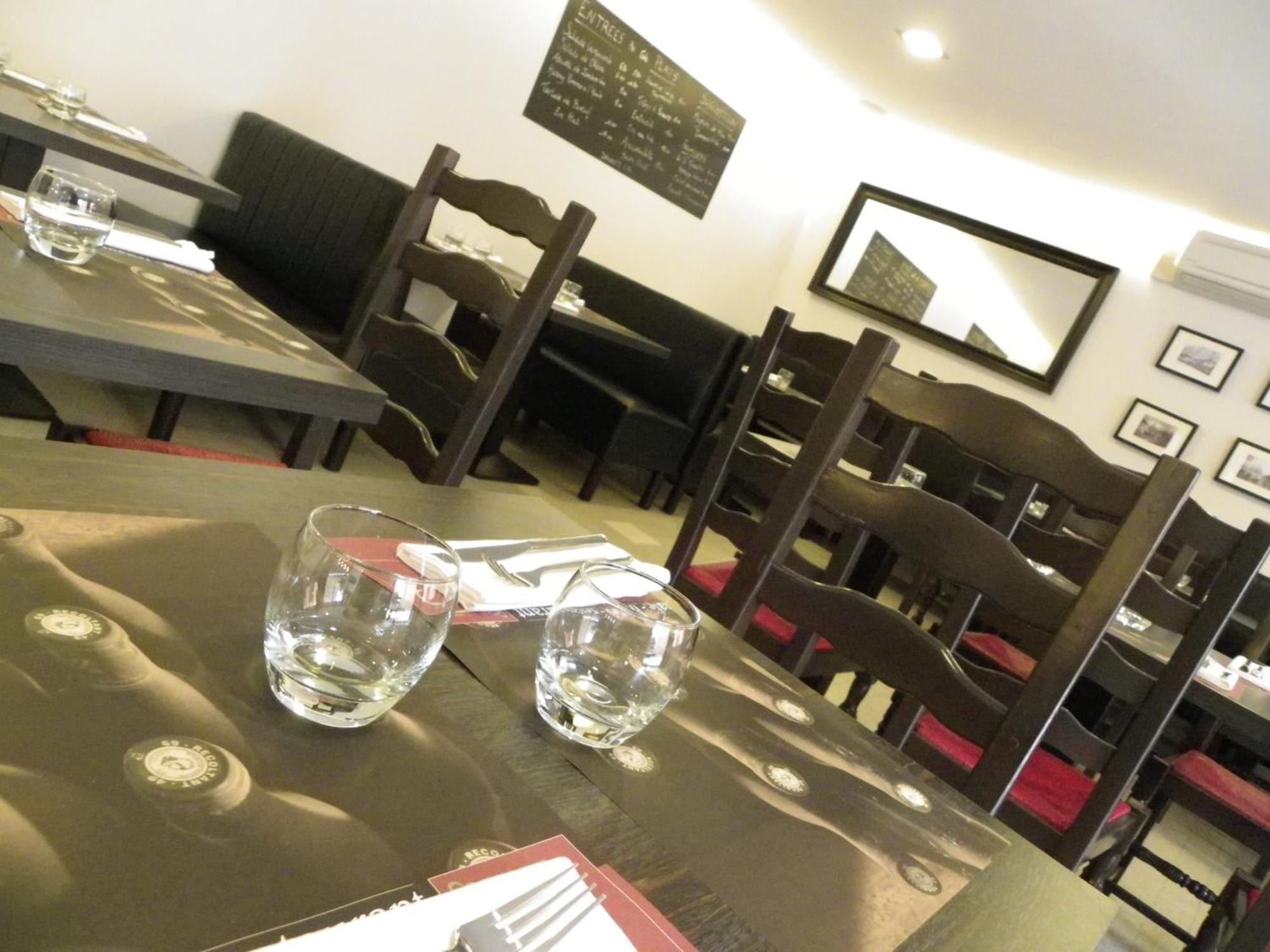Hotel Comptoir Et Dependances Frontonas